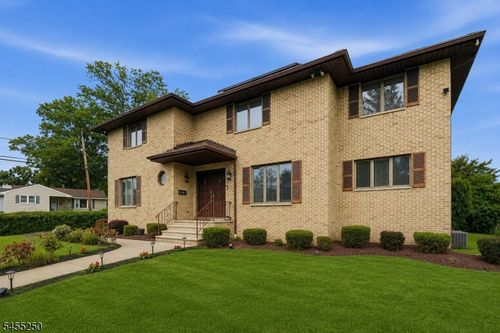 41 Florham Rd, Parsippany, NJ, 07054-3021 | Card Image