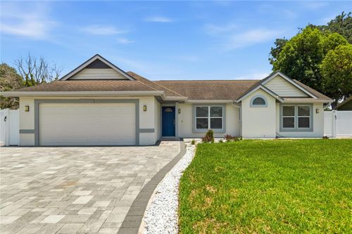8055 Lesia Cir, ORLANDO, FL, 32835-5355 | Card Image