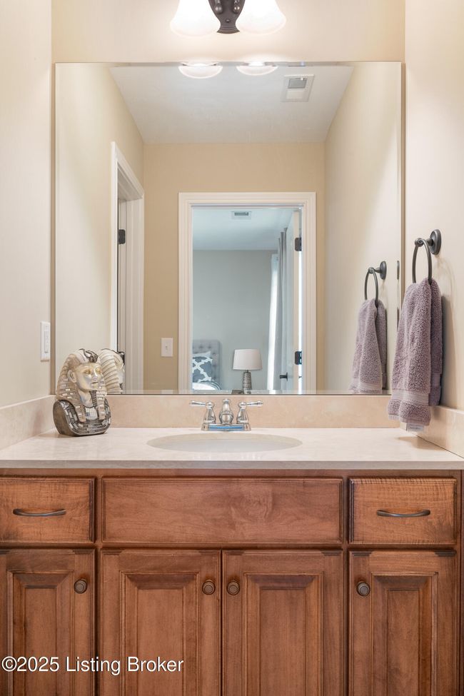 905 Fossil Creek Cir, House other with 4 bedrooms, 3 bathrooms and null parking in Louisville KY | Image 42