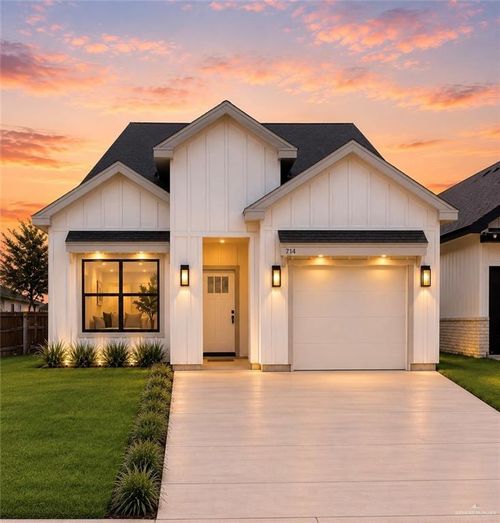 714 W 25th St, Mission, TX, 78574 | Card Image