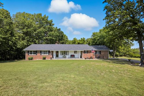 220 Gooch Rd, Neosho, MO, 64850-2836 | Card Image