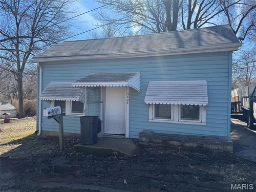 3630 Brown Rd, Saint Louis, MO, 63114-4138 | Card Image