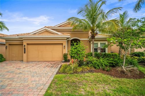 2851 Royal Gardens Ave, FORT MYERS, FL, 33916-4584 | Card Image
