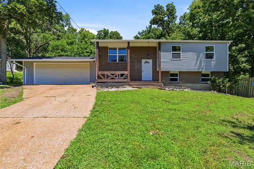 25 Apache Trl, Fenton, MO, 63026-4525 | Card Image