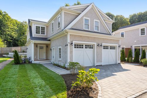 unit-2a-255 Old Main Rd, North Falmouth, MA, 02556-2447 | Card Image