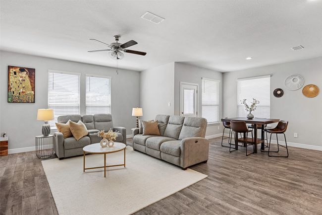 15532 Balham Pass, House other with 4 bedrooms, 2 bathrooms and null parking in Justin TX | Image 11