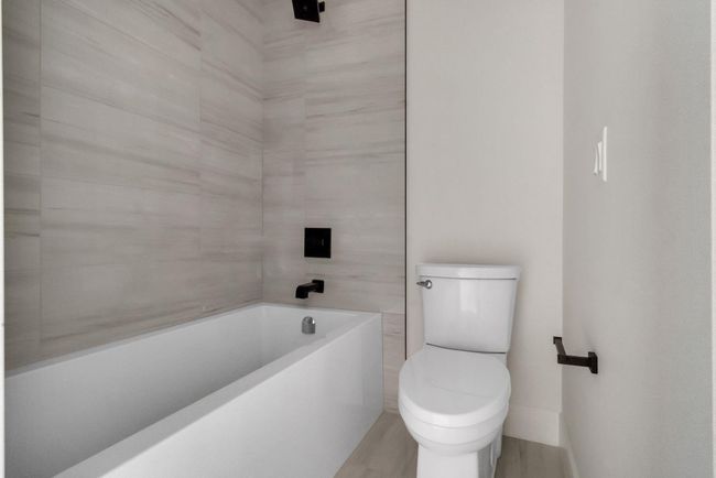 2118 Victoria Cres Nw, House other with 4 bedrooms, 4 bathrooms and 2 parking in Calgary AB | Image 25