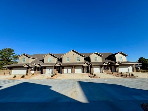 2801 W Mockingbird Ln, Rogers, AR, 72756-3187 | Card Image