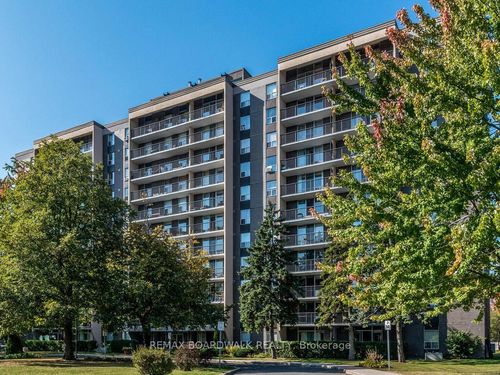 709-2400 Virginia Dr, Ottawa, ON, K1H8L3 | Card Image