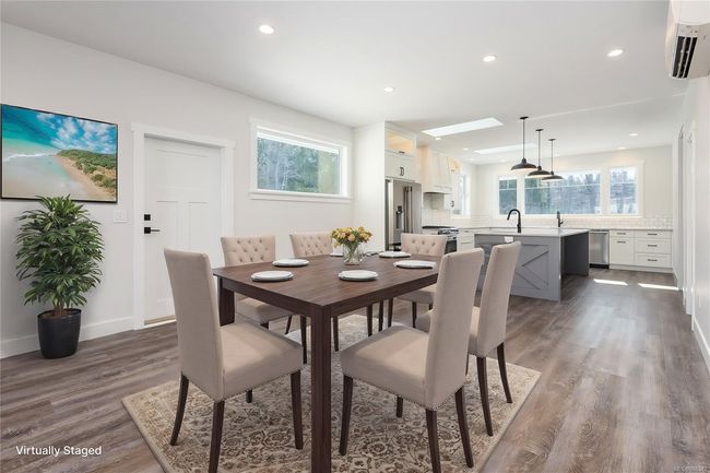 2876 Carlisle Lane, House other with 3 bedrooms, 2 bathrooms and 4 parking in Cumberland BC | Image 4