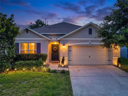 204 Duke Dr, DELAND, FL, 32724-7580 | Card Image