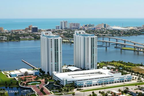 2508-231 Riverside Dr, HOLLY HILL, FL, 32117-4962 | Card Image