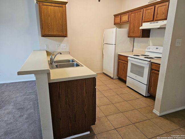 Kitchen | Image 8