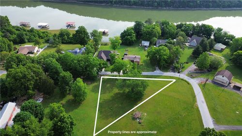 18788 Kerry St, Springdale, AR, 72764-8937 | Card Image
