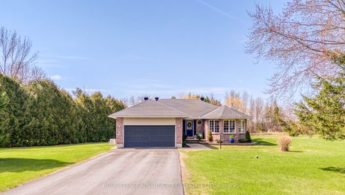 307 Somerville Drive, Tay Valley, ON, K7H3C6 | Card Image
