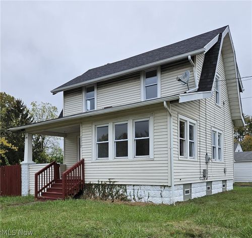 1187 Triplett Blvd, Akron, OH, 44306-3046 | Card Image
