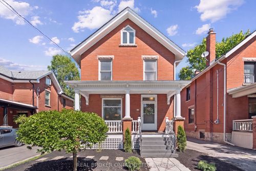 25 Suffolk St W, Guelph, ON, N1H2H9 | Card Image