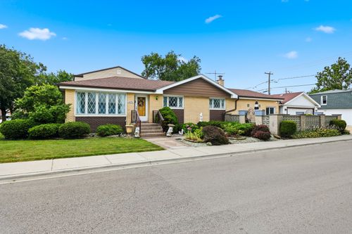 4850 Michigan Ave, Schiller Park, IL, 60176-1142 | Card Image