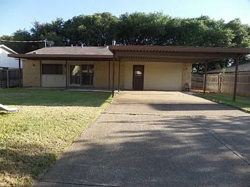 11015 Wallbrook Drive, Dallas, TX, 75238 | Card Image