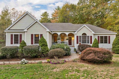 12 Parshley Ln, Brentwood, NH, 03833-6540 | Card Image