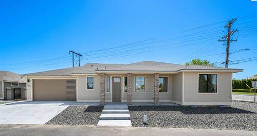 1821 S Union St., Kennewick, WA, 99338-0000 | Card Image