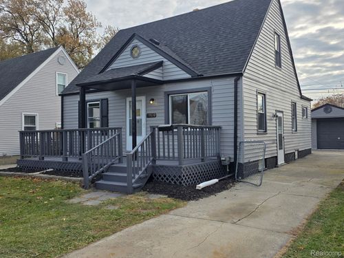 19820 Avalon St, Saint Clair Shores, MI, 48080-1707 | Card Image