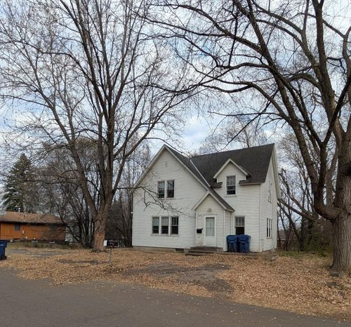 1610 7th Ave S, Saint Cloud, MN, 56301-5710 | Card Image