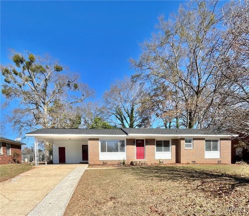 300 37th Pl, Tuscaloosa, AL, 35405-2928 | Card Image