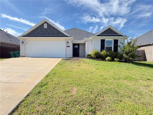 861 Lakeview Dr, Centerton, AR, 72719-7058 | Card Image