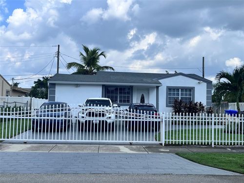 2503 Wiley St, Hollywood, FL, 33020-5851 | Card Image