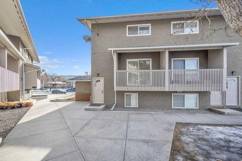1-8112 36 Avenue Nw, Calgary, AB, T3B3P3 | Card Image