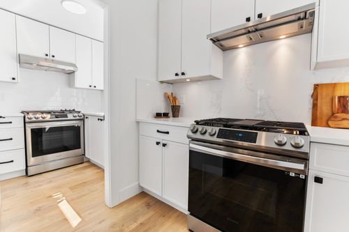 24-12635 63 Ave, Surrey, BC, V3X0L2 | Card Image