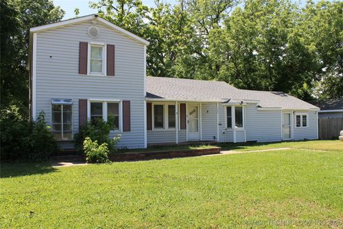 1204 Rockwood, Mounds, OK, 74047 | Card Image