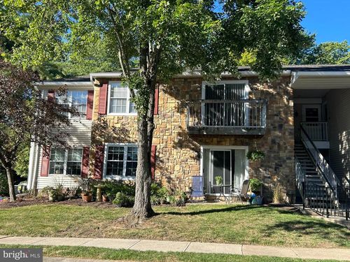 35 Coral Tree Ct, Lawrence, NJ, 08648-4817 | Card Image