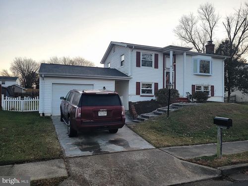 12923 Kerrydale Rd, WOODBRIDGE, VA, 22193-5011 | Card Image