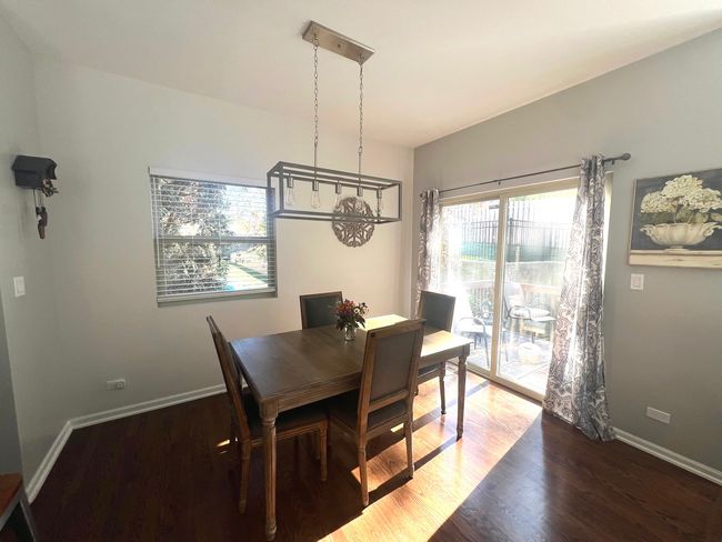 615 W St Johns Pl, Townhouse with 3 bedrooms, 3 bathrooms and 2 parking in ADDISON IL | Image 5