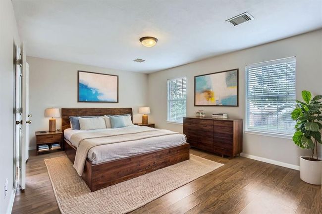 (This picture has been virtually staged to show the potential of the space.) | Image 25