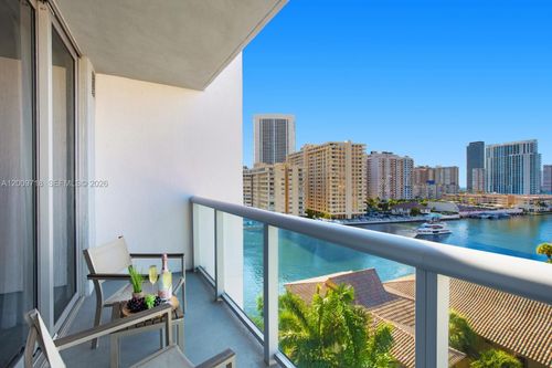 r803-2602 E Hallandale Beach Blvd, Hallandale Beach, FL, 33009-4819 | Card Image