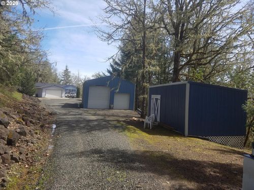 727 Hilltop Dr, Oakland, OR, 97462-9521 | Card Image