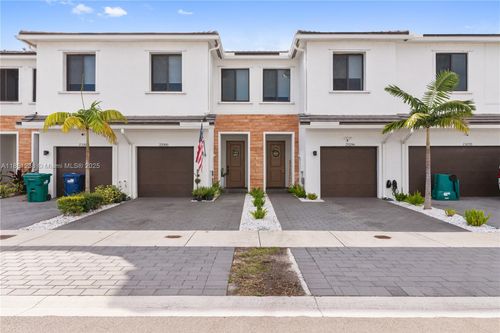 23300 Sw 110th Ct, Homestead, FL, 33032-6302 | Card Image