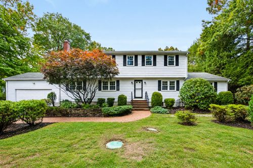 35 Eagle Dr, Sharon, MA, 02067-2907 | Card Image