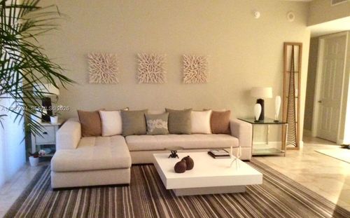 apt-825-55 Merrick Way, Coral Gables, FL, 33134-5136 | Card Image