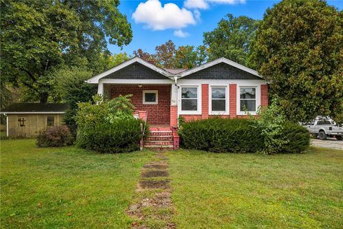 161 W Beechwood Rd, Bessemer, PA, 16112-2007 | Card Image