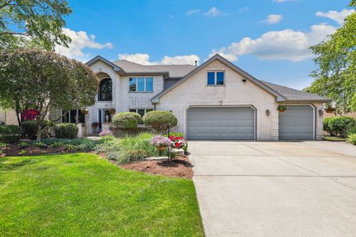 22454 Hinspeter Dr, Frankfort, IL, 60423-7986 | Card Image