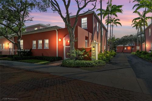 19-540 Loretto Ave, Coral Gables, FL, 33146-2100 | Card Image