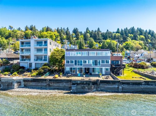 apt-8-4027 Beach Dr Sw, Seattle, WA, 98116-3562 | Card Image