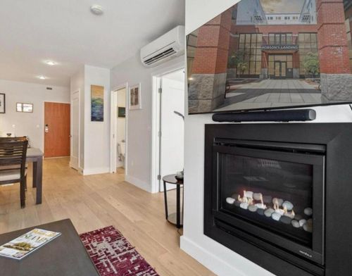 413-383 Commercial St, Portland, ME, 04101-4625 | Card Image