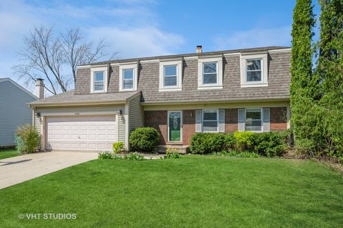 888 Knollwood Dr, Buffalo Grove, IL, 60089-1005 | Card Image