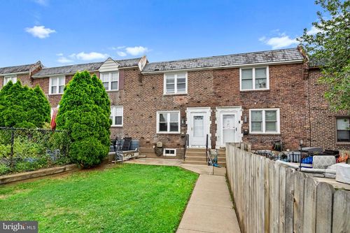 2210 Dermond Ave, UPPER DARBY, PA, 19082-5404 | Card Image
