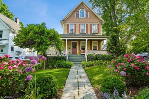 20 Highland Pl, Maplewood, NJ, 07040-2508 | Card Image